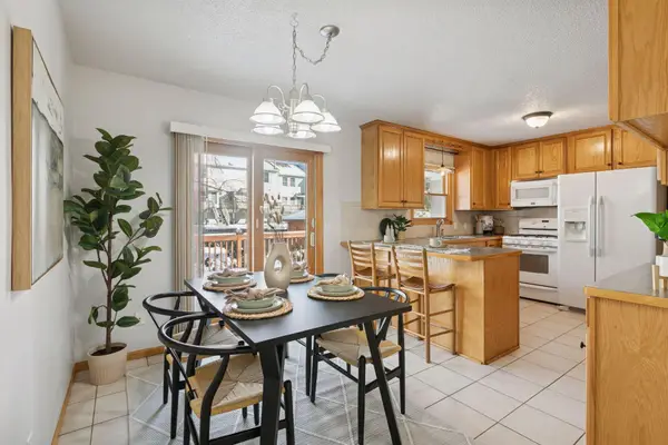 8824 41st Avenue N, Minneapolis, MN 55427