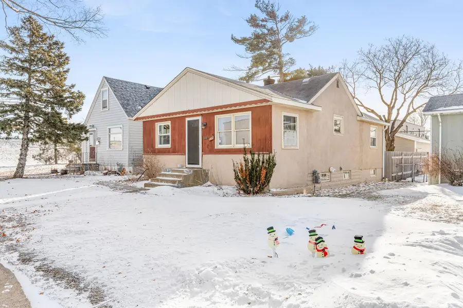 1612 Breda Avenue, Saint Paul, MN 55108 - Image #2