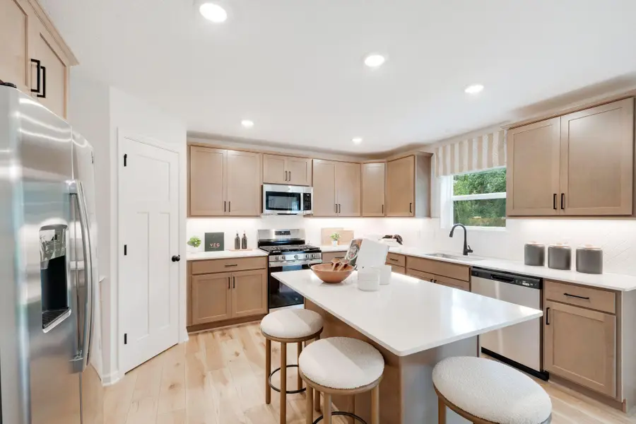 1690 Langston Avenue Ne, Saint Michael, MN 55376 - Image #2