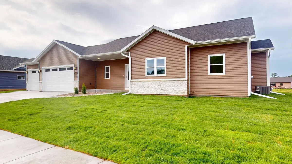 1222 Leo Drive, Holmen, WI 54636 - #1