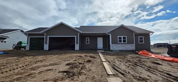 1222 Leo Drive, Holmen, WI 54636