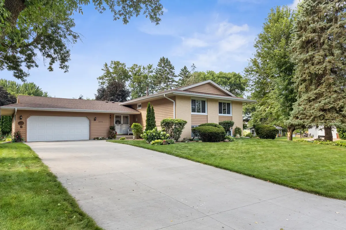 2470 Hillside Road, Saint Paul, MN 55110 - Image #1