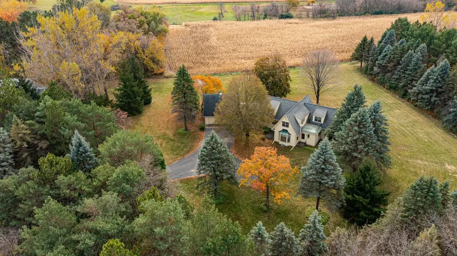 8601 County Road 3 Nw, Oronoco, MN 55960 - #2