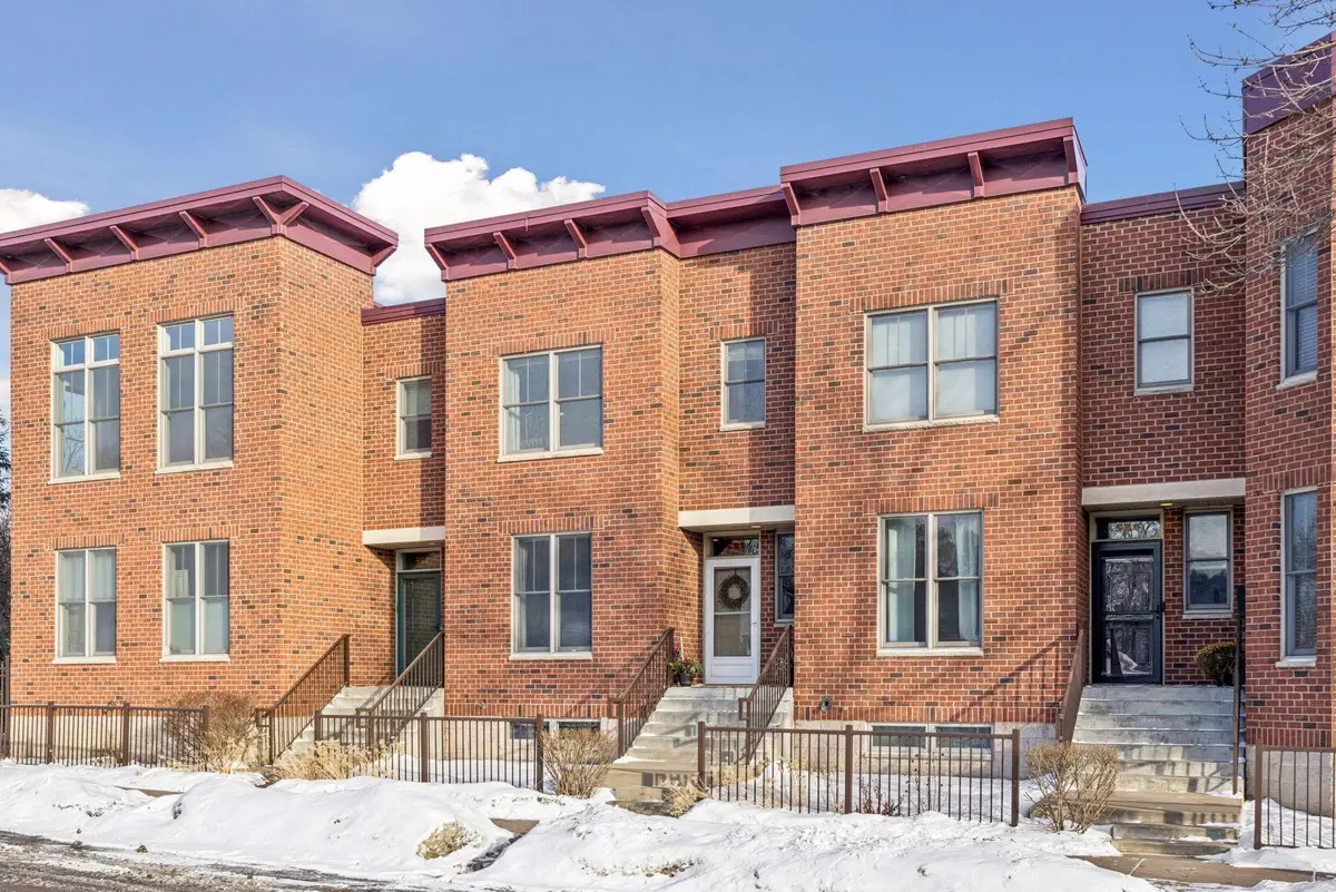 582 Payne Avenue, Saint Paul, MN 55130 - #1