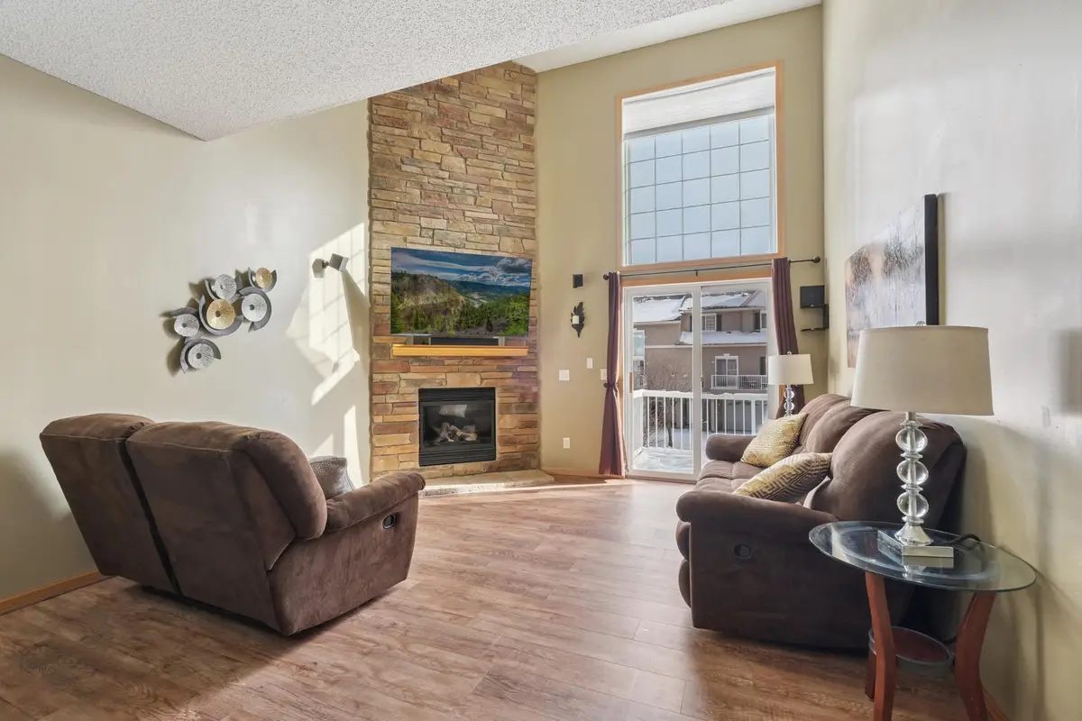 18255 Kerrville Trail #304, Lakeville, MN 55044 - Image #1