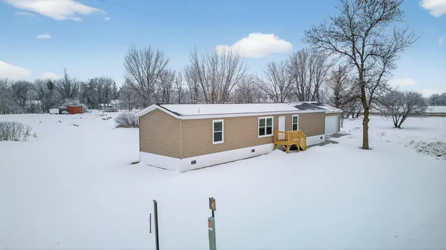 153 2nd Street Sw, Henriette, MN 55036 - Image #3