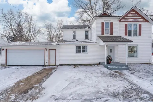 302 E Humphrey Street, Lake Crystal, MN 56055