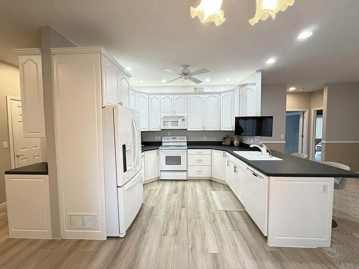 304 Lynsee Lane, Montevideo, MN 56265 - #1