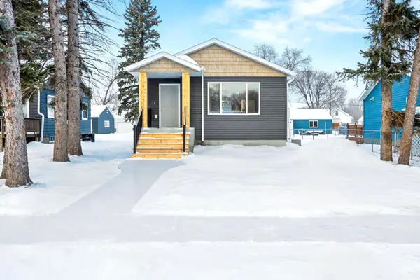 1613 5th Avenue S, Fargo, ND 58103