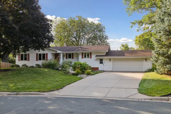 3709 W 104th Street, Minneapolis, MN 55431