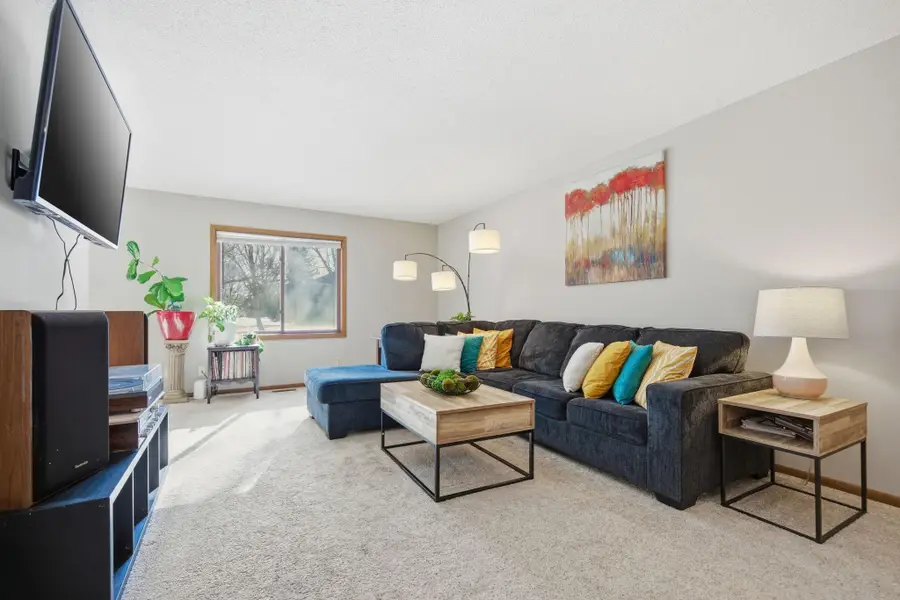 4340 Buckingham Court #1606, Vadnais Heights, MN 55127 - #3