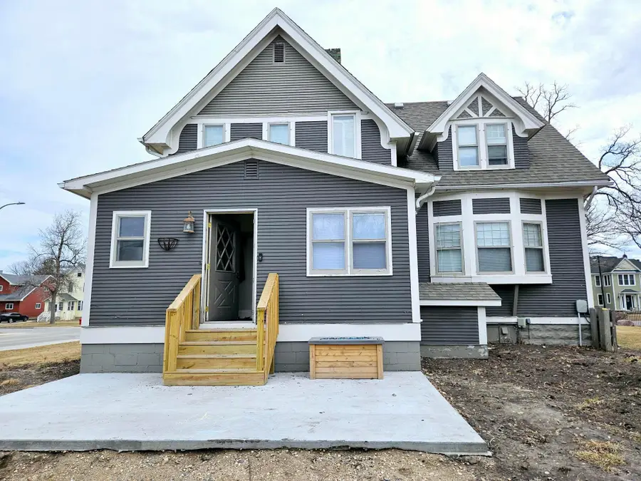 721 Labree Avenue N, Thief River Falls, MN 56701 - #2
