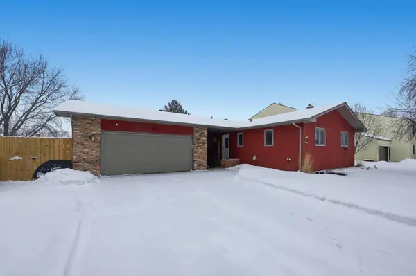 3705 4th Street S, Moorhead, MN 56560