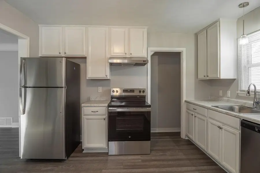 5247 Dupont Avenue N, Minneapolis, MN 55430 - Image #3