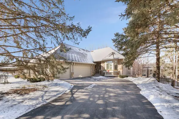 665 Waycliffe Drive N, Wayzata, MN 55391