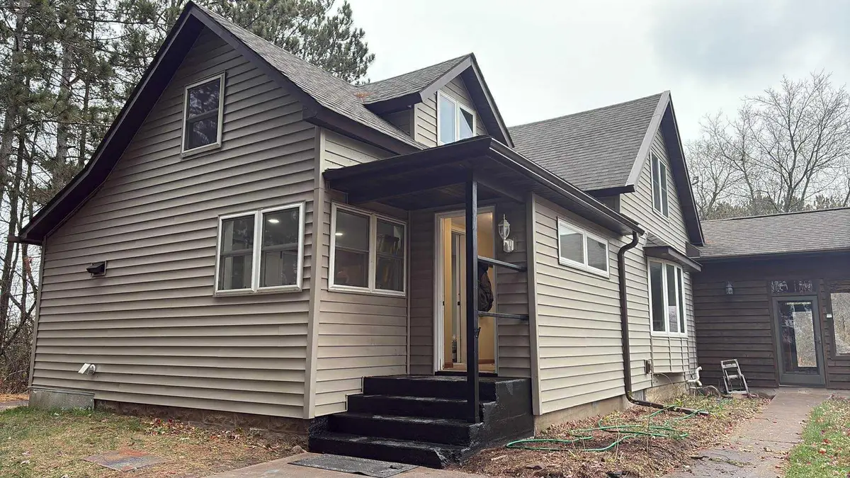 584 21 1/2 Avenue, Cumberland, WI 54829 - Image #1