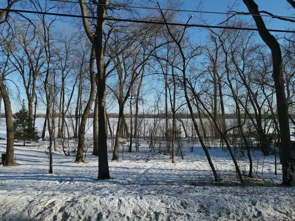 6780 W Shadow Lake Drive, Circle Pines, MN 55014