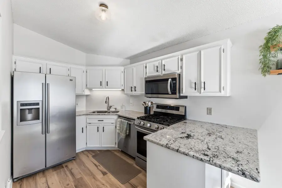 14204 Towers Lane, Eden Prairie, MN 55347 - #3