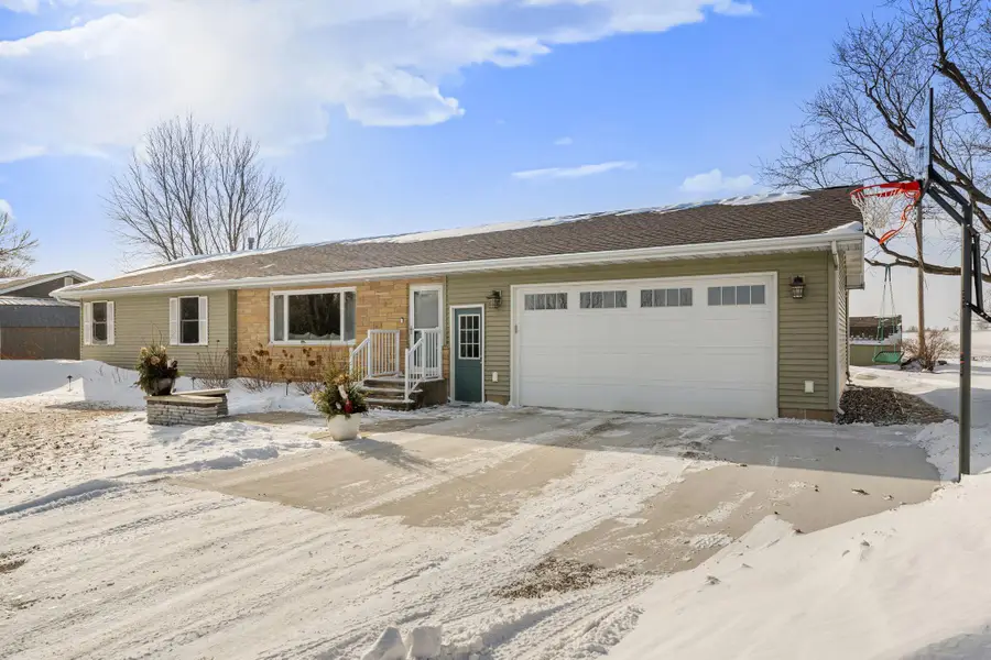 34421 Old Highway 13, Waseca, MN 56093 - Image #2