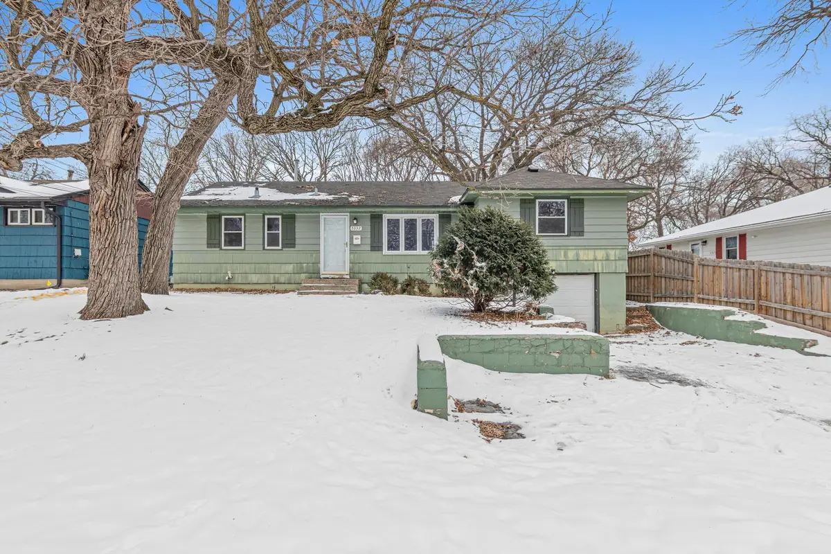 5332 52nd Avenue N, Minneapolis, MN 55429 - Image #1