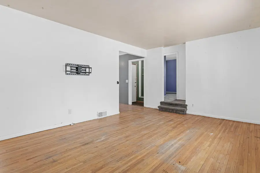 5332 52nd Avenue N, Minneapolis, MN 55429 - Image #3