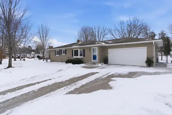 3918 Turquoise Point, Saint Paul, MN 55122