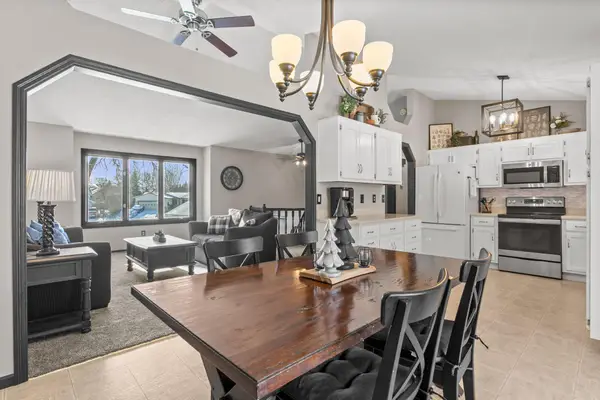 11367 190th Court Nw, Elk River, MN 55330