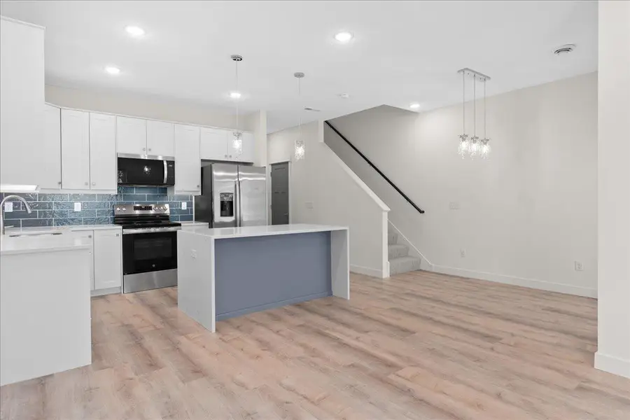 425 W 8th Street #22, New Richmond, WI 54017 - Image #2