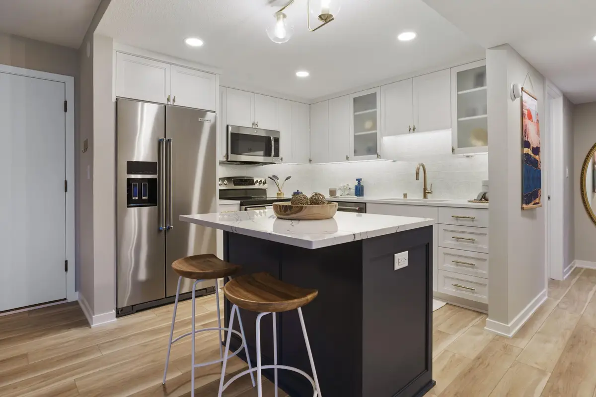 4075 W 51st Street #302, Minneapolis, MN 55424 - Image #1