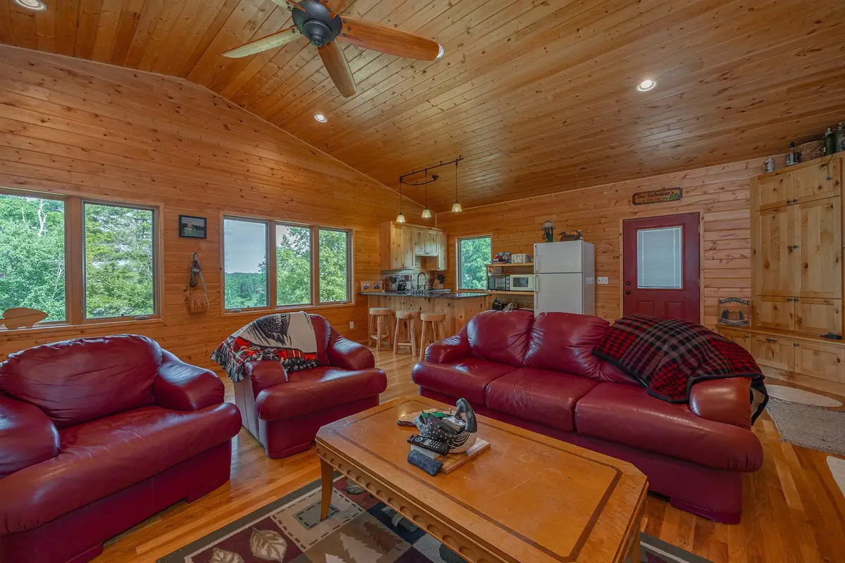 1694 Buckshot Trail Nw, Hackensack, MN 56452 - Image #1