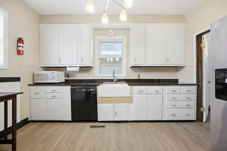 1122 4th Avenue N, Fargo, ND 58102 - Image #3