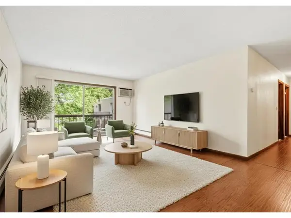 2801 Flag Avenue N #314, Minneapolis, MN 55427