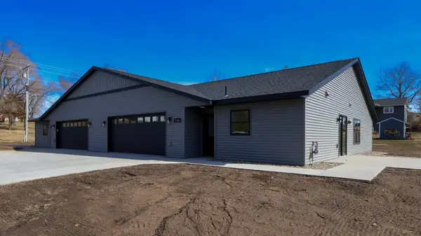 300 Birch Street N, Sauk Centre, MN 56378