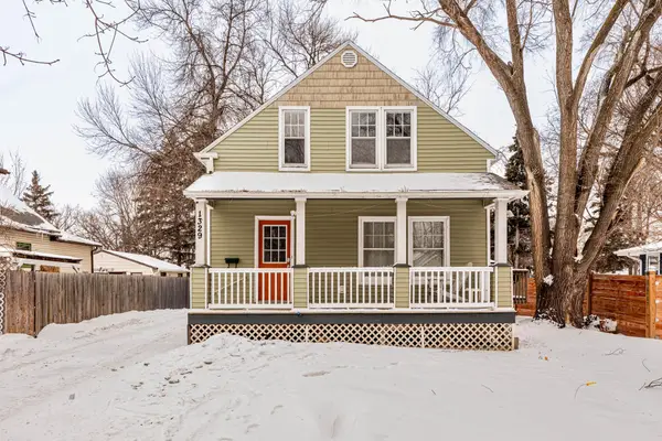 1329 10th Street N, Fargo, ND 58102