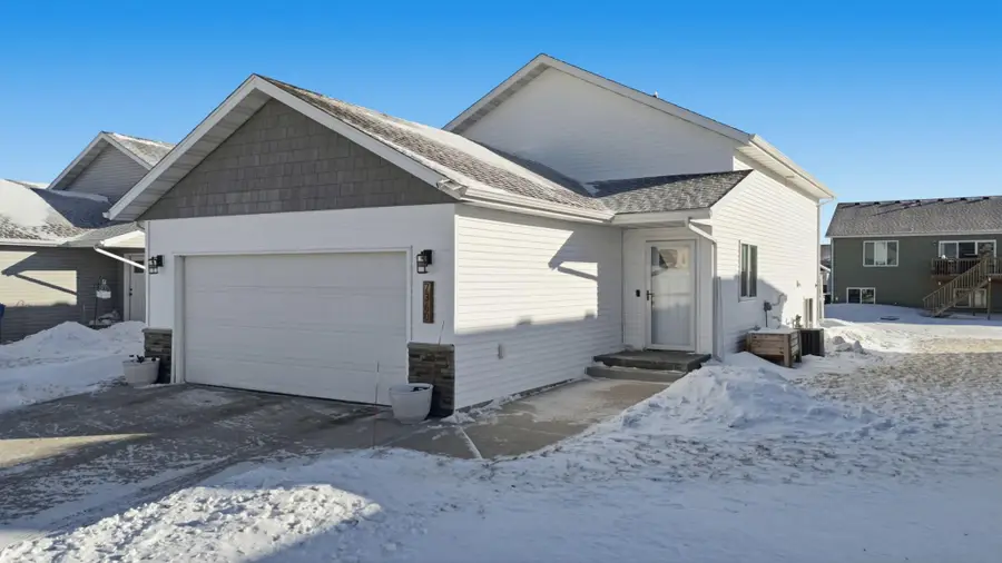 7360 20th Street S, Fargo, ND 58104 - Image #2