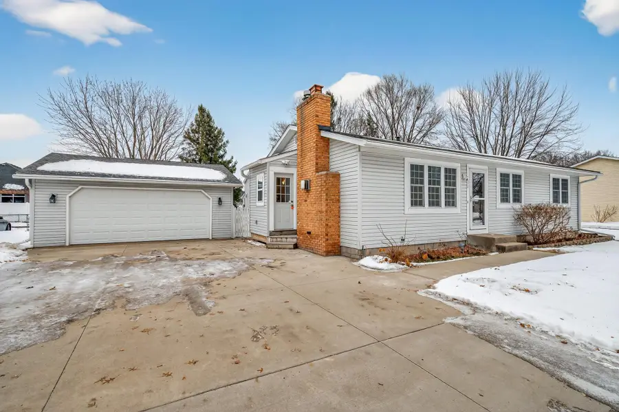 6574 Hokah Drive, Circle Pines, MN 55014 - Image #3