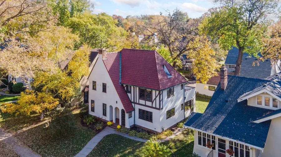 2260 Sargent Avenue, Saint Paul, MN 55105 - Image #2