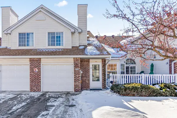 547 Old Steine Circle, Saint Paul, MN 55112