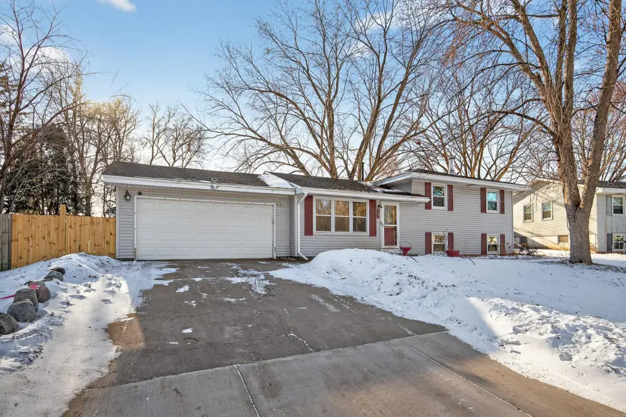 8601 Cherokee Drive N, Minneapolis, MN 55428 - Image #2