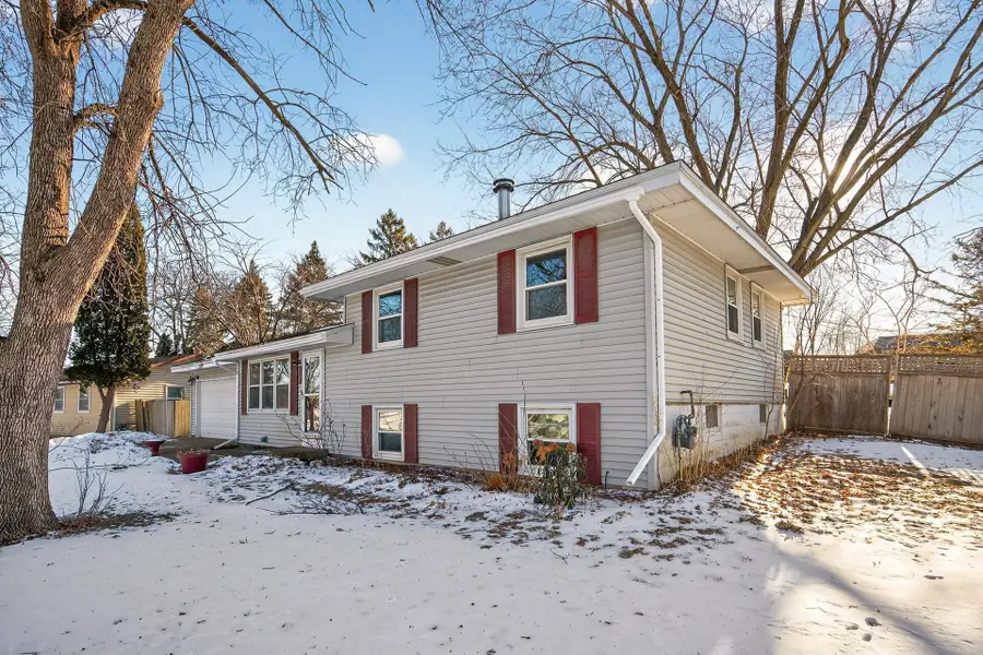 8601 Cherokee Drive N, Minneapolis, MN 55428 - Image #3