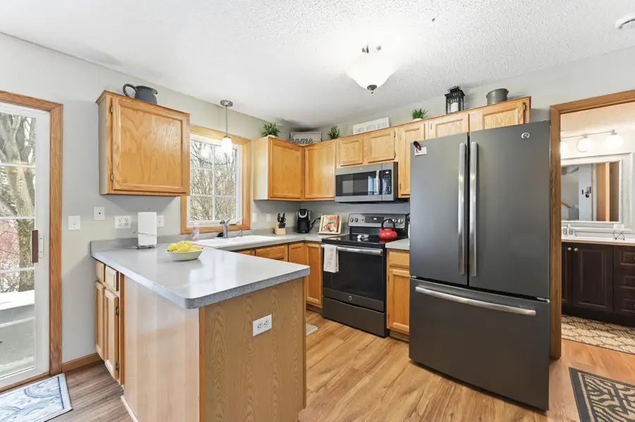 7990 Forest Boulevard #D, Woodbury, MN 55125 - #3