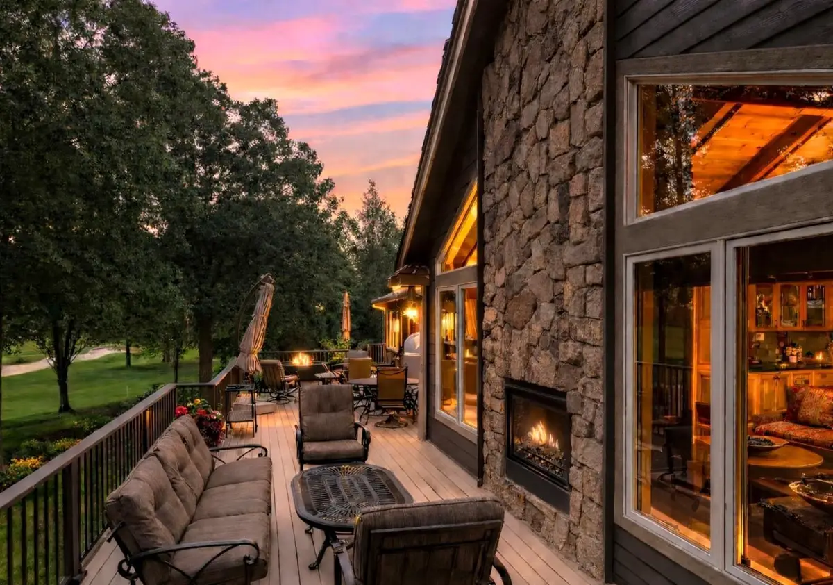 2890 Autumn Woods Drive, Chaska, MN 55318 - #1