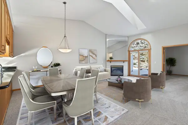 801 Southcross Drive E, Burnsville, MN 55306