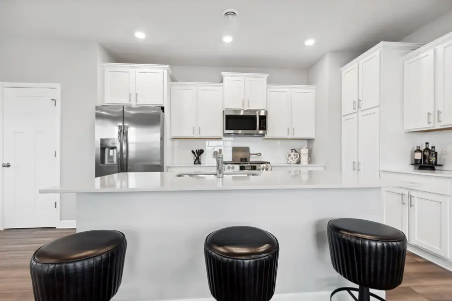 10736 Henslowe Avenue S, Cottage Grove, MN 55016 - Image #2