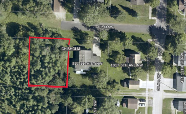 500 11th St Nw, Chisholm, MN 55719