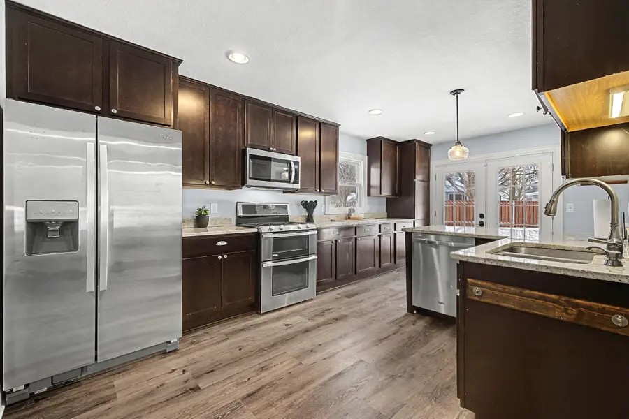 8046 Erie Spur, Chanhassen, MN 55317 - #2