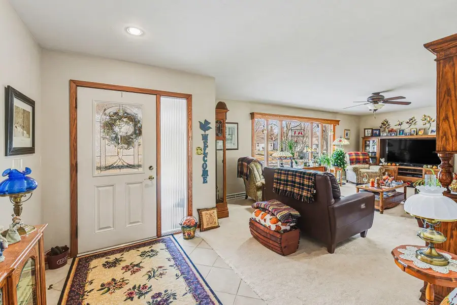 417 S Fairview Drive, Luverne, MN 56156 - #2