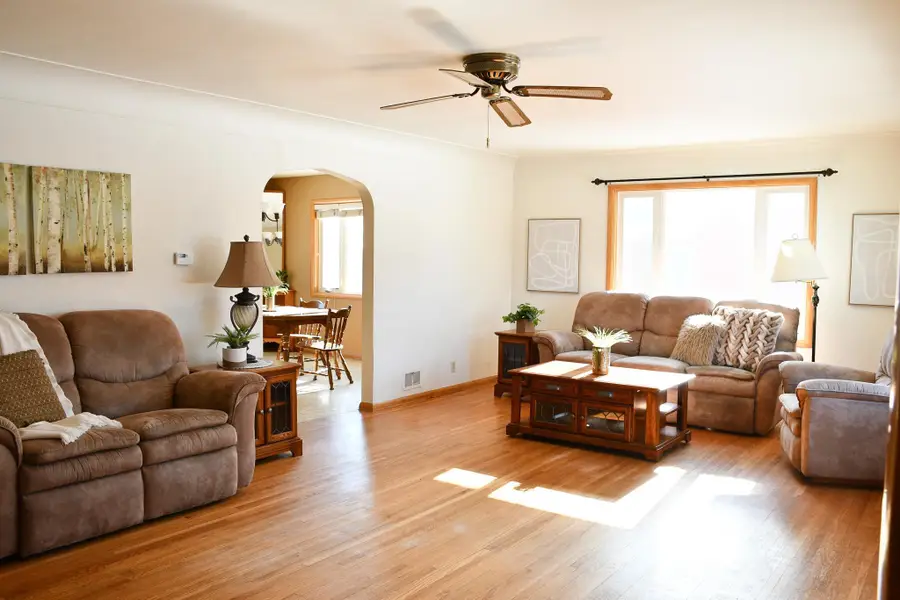 1102 Grand Avenue, Worthington, MN 56187 - Image #3