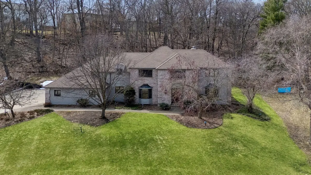 1337 Woodland Drive Sw, Rochester, MN 55902 - #1