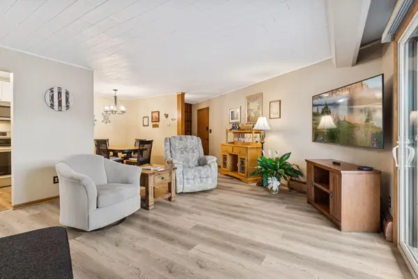 5430 Three Points Blvd #123, Mound, MN 55364